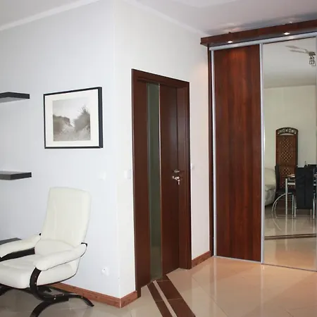 Platan Patio 2- Berry Świnoujście