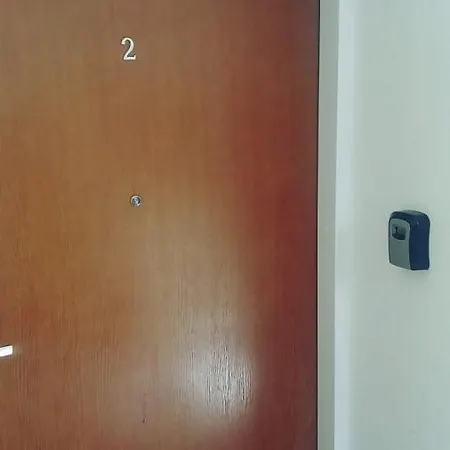 Platan Patio 2- Berry